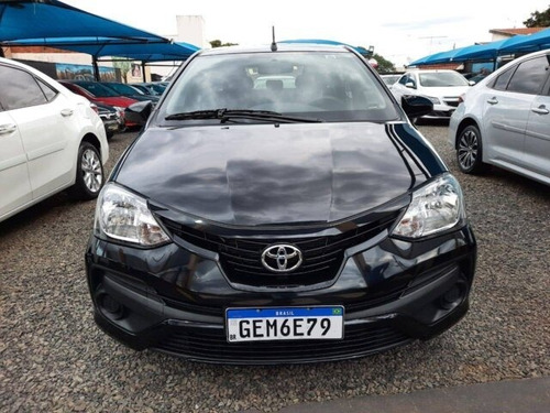 Toyota Etios Sedan X 1.5 (aut) (flex)