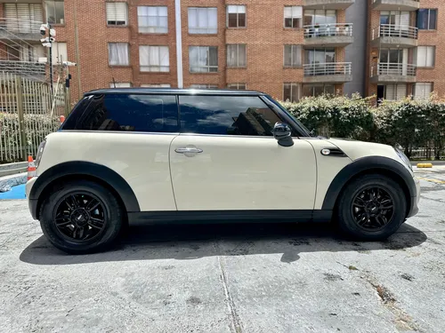 Mini Cooper 1.6 R56 Lci Connected