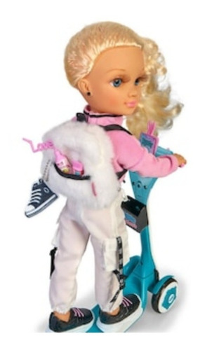 Muñeca Nancy Con Scooter Patín Con Luces, Accesorios Incluid