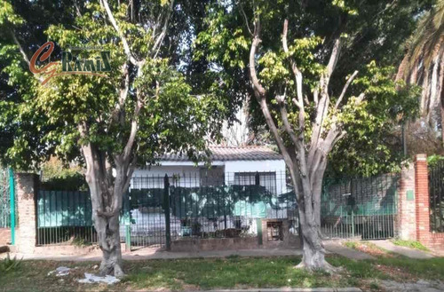 Imagen 2 de 2 de Casa Lote Terreno 200m2 En Venta Gabriela Mistral 700 Ituzaingó