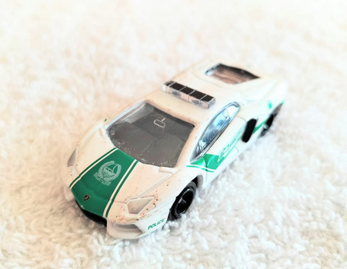 Lamborghini Aventador Lp 700-4, Tomica, Vietnam, 2012, E205