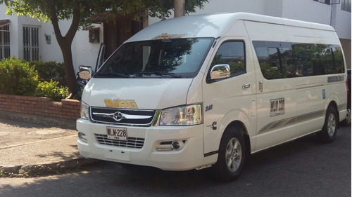 Imagen 1 de 15 de Joylong 2015 Microbus