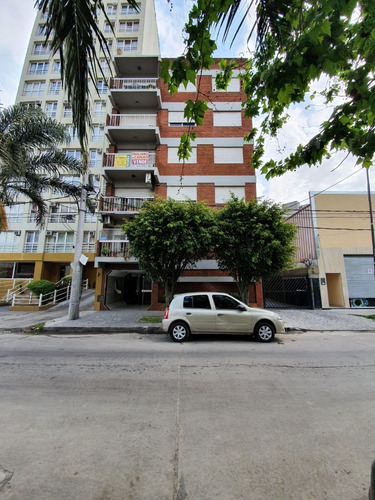Imagen 12 de 30 de Departamento De 4 Ambientes Con Cochera Escucho Ofertas