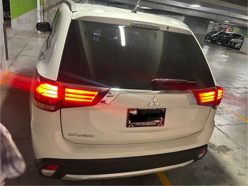 Mitsubishi Outlander 2.4 Limited Cvt