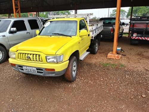 Toyota Hilux 3.0 Dx Cab. Simples 4x4 2p 2003