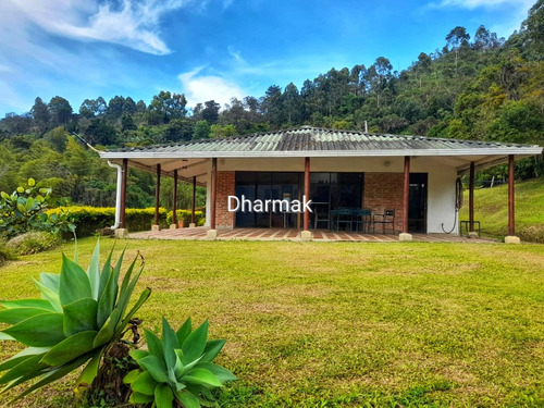 Espectacular Casa Campestre En Venta En Pacho, Vereda Compera