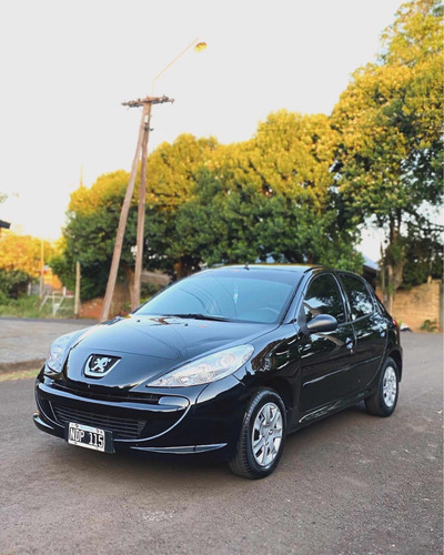 Peugeot 207 1.4 Active 75cv