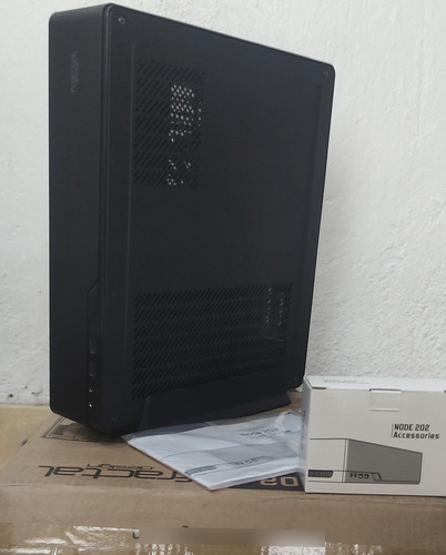 Fractal Desing Node 202 Gabinete Mini Itx En Caja (Usado)