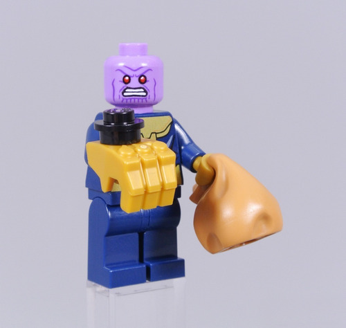 Minifigura Lego Marvel - Thanos Gauntlet 76170 + Sticker
