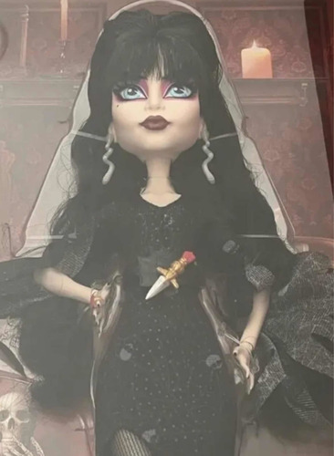 Elvira Monster High Exclusiva