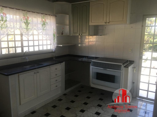 Sobrado Alto Padrão À Venda Em Tremembé/sp - 1095