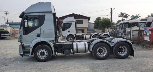 Imagem 2 de 5 de Iveco Stralis 410 6x2