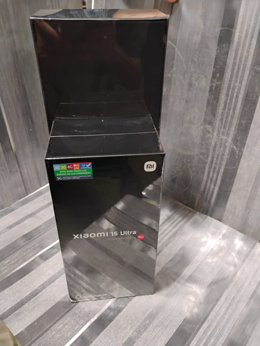 Xiaomi 15 Ultra + Kit Fotografico Plateado Y Negro