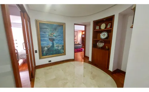 Venta De Exclisivo Apartamento Amoblado En Las Lomas El Poblado
