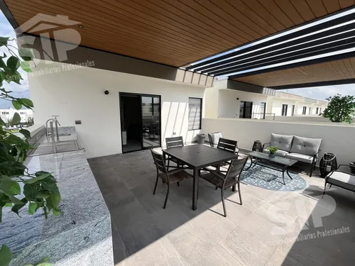 Casa En Venta En Dominio Cumbres García