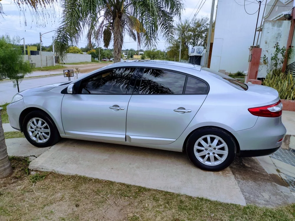 Renault Fluence 2.0 Luxe