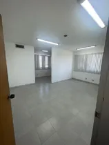 Comprar Oficina En Alquiler Centro Empresarial Morro Plaza-lecheria