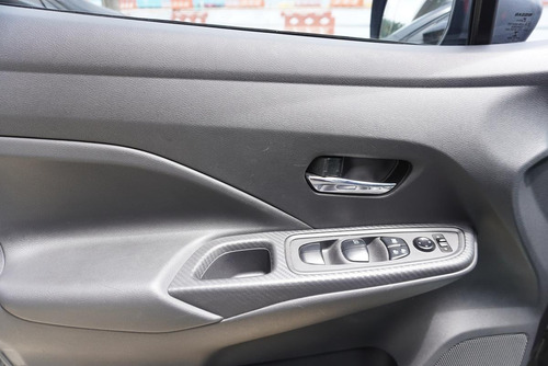 Nissan Versa 1.6 Sense