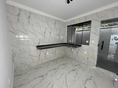 Casa 2 Quartos Ótima Localização