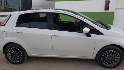 Fiat Punto 2013 1.6 16v Essence Flex 5p