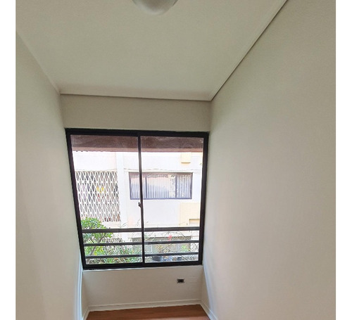 Av Pocuro/ Bodega/ Sin Estac Y Terraza/1 Dorm Y 1/2/ Rollers