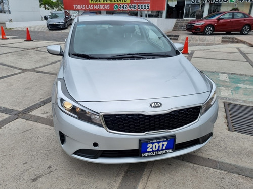 Imagen 8 de 13 de Kia Forte 2017 2.0 L Mt