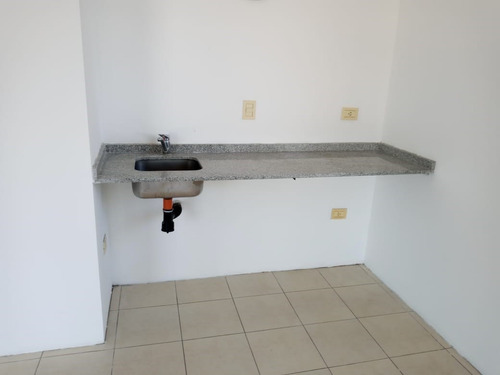 Imagen 8 de 9 de Oficina En Venta En Las Recovas- Pilar, G.b.a. Zona Norte