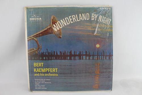 D2807 Bert Kaempfert And His Orchestra - Wonderland By Night