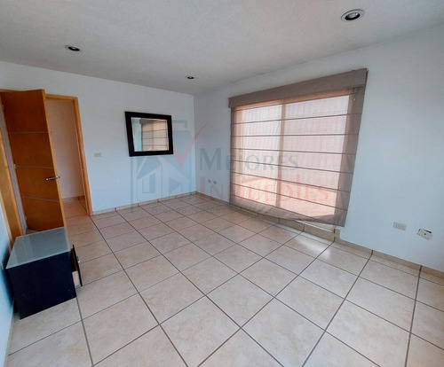 Casa En Venta Cañada Del Refugio Sur, León, Gto.