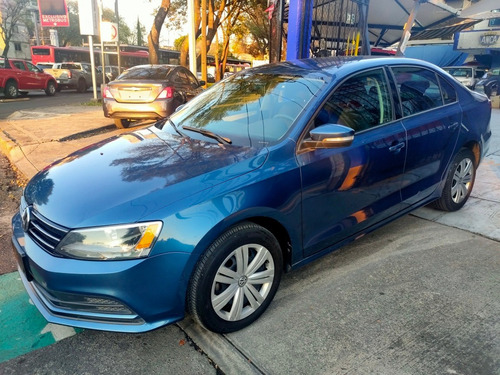 Imagen 1 de 10 de Volkswagen Jetta 2.5 Trendline Tiptronic At 2016