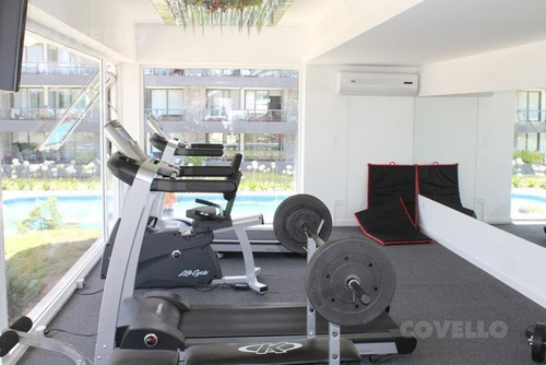 Imagen 11 de 30 de Venta Apartamento Unique ! 1 Dormitorio Con 2 Baños, Piso Alto Al Frente ! Se Vende Equipado !!!
