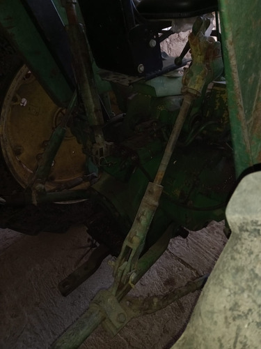 Tractor Usado John Deere 2735