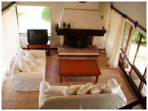 Imagen 16 de 27 de Casa En Venta Y Venta En Punta Del Este, Zona Lugano A Poca Distancia Del Shopping