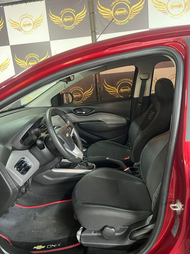 Chevrolet Onix HATCH LT 1.0 8V FlexPower 5p Mec.