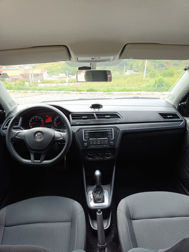 Volkswagen Voyage 1.6 16v Msi Aut. 4p