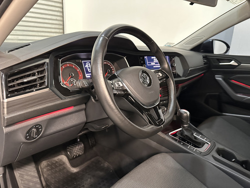 Volkswagen Vento 1.4 Comfortline 150cv At