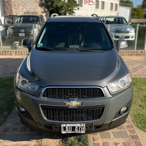 Imagen 11 de 15 de Chevrolet Captiva 2.2 Tdi Manual 7 Asientos Lt 4x4 Año 2012