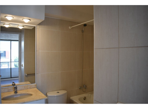 Venta Departamento De 1 Ambiente + 2 Est. Y Bodega, Echaurre