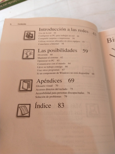 Presentando Microsoft Windows 95 Microsoft Corporation (Usado)