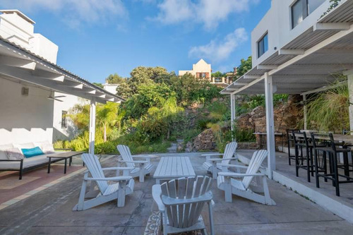 Casa Sobre El Cerro San Antonio Con Vista A La Bahia De Piriapolis