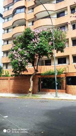 Imagen 1 de 14 de Apartamento En Campo Alegre, Caracas