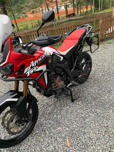 Imagem 3 de 15 de Honda África Twin