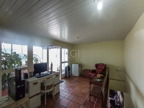 Cobertura Em Floresta Com 2 Dormitórios - Sc13017