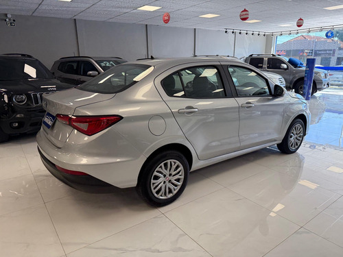Fiat Cronos 1.3 8V Flex