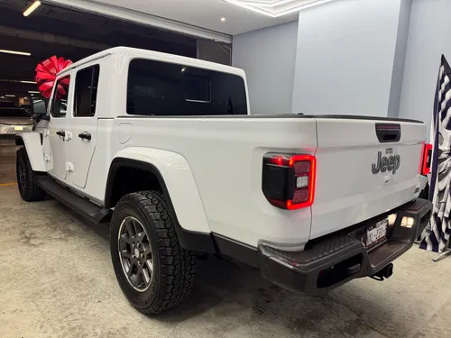 Jeep Gladiator 3.6 V6 Overland Doble Cabina 4x4