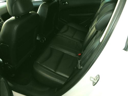 Peugeot 308 2.0 Feline 143cv
