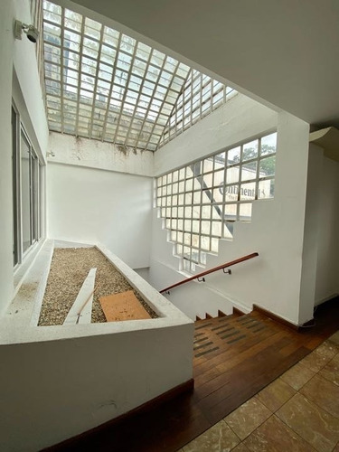 Imagen 13 de 15 de Se Vende Casa En El Rosal Uso Comercial