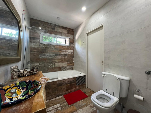 Venta Casa 4 Amb. C/ Garage - Ituzaingo