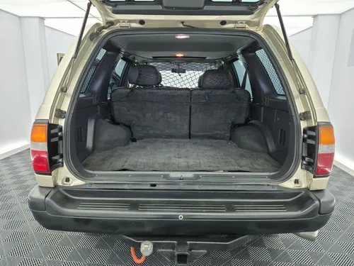 Nissan Pathfinder 3.3 R50 Std