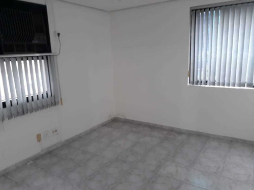 Imagem 3 de 10 de Conj, Comercial, Ao Lado Do Metro Vila Mariana.
